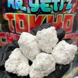 Alternative view of Mr yetiz snowball